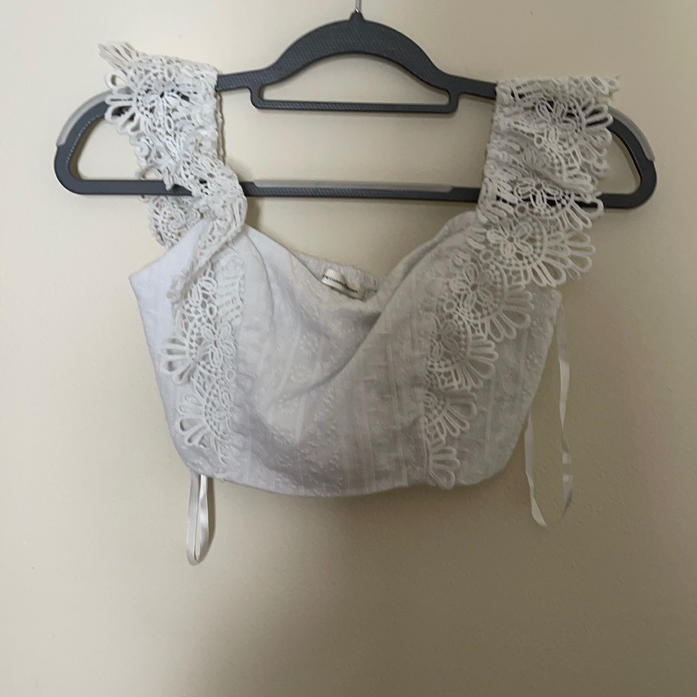 Here comes the sun white ruffle crop top - Picture 2 of 5